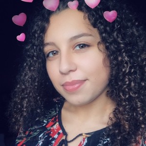 Anissa - Prof de maths - Mouy