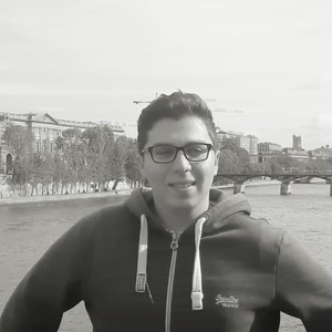 Michael - Prof de maths - Fresnes