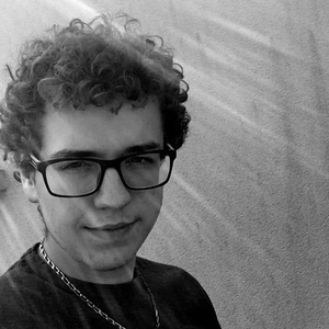 Jordan - Prof de maths - Laval