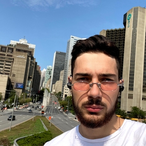 Juan David - Prof de physique - chimie - Montréal