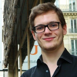 Ernest - Prof de physique - chimie - Paris