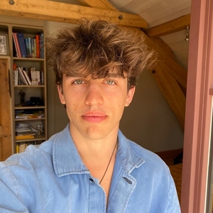 Arthur - Prof de maths - Paris