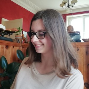 Lisa - Prof d'aide aux devoirs - Poitiers