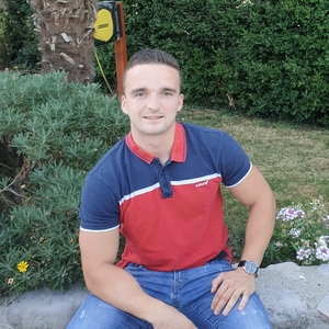 Etienne - Prof de maths - Jouy-en-Josas
