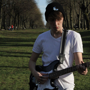 Nils - Prof de guitare - Brunoy