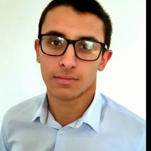 William - Prof de physique - Ris-Orangis