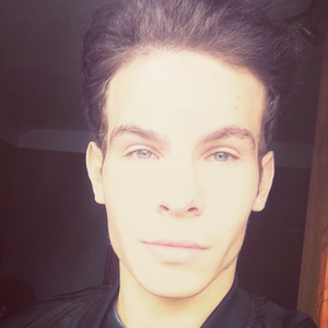 Jacek - Prof de biologie - Paris