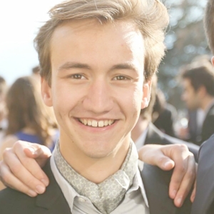 Victor - Prof de maths - Us
