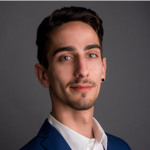 Higino - Prof d'économie - Paris