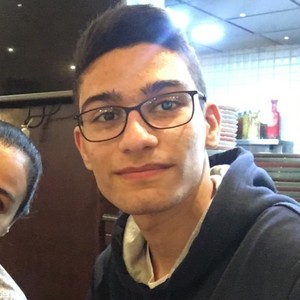 Ahmad - Prof d'anglais - Seillons-Source-d'Argens