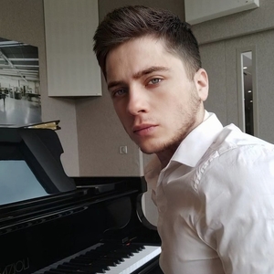 Igor - Prof de piano - Paris