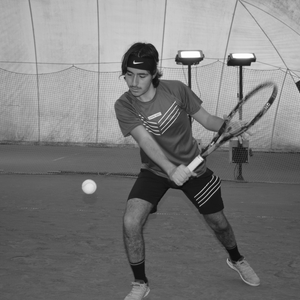 Adrien - Prof de tennis - Avon