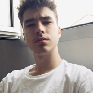 Axel - Prof de maths - Valence