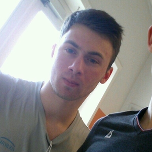 Tom - Prof de maths - Saint-Aubin-Celloville