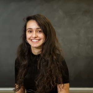 Kenza - Prof d'initiation informatique - Châteauroux