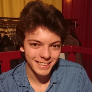 Simon - Prof de piano - Thiverval-Grignon