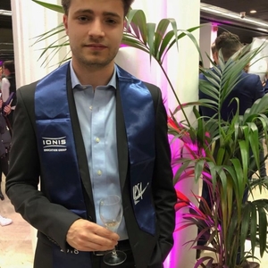 Hugo - Prof de maths - Paris