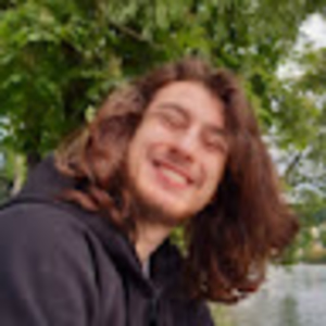 Luka - Prof de maths - Angers