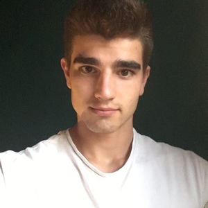 Tom - Prof de maths - Clamart