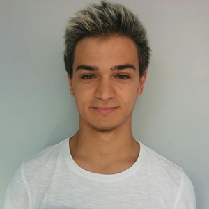 Julien - Prof d'aide aux devoirs - Lyon