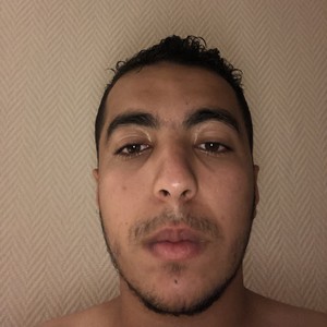 Hichem - Prof de maths - Cergy