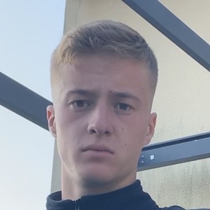 Lucas - Prof d'aide aux devoirs - Rennes