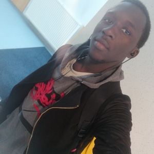 Malick - Prof de physique - chimie - Roanne