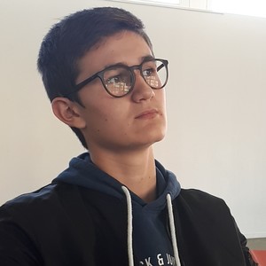 Tom - Prof de biologie - Belbeuf