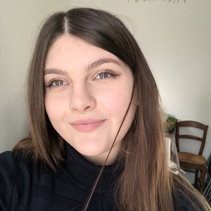 Amelie - Prof d'aide aux devoirs - Tours