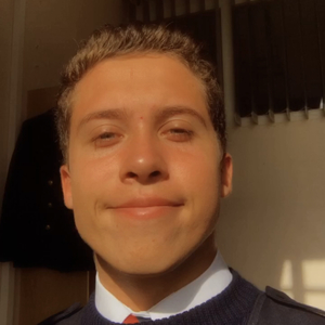 Alexandre - Prof de maths - Hennebont
