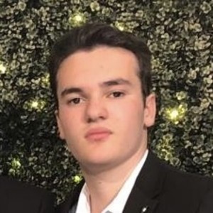 Sacha - Prof de maths - Paris