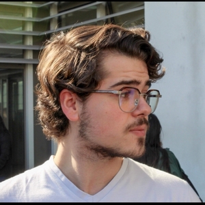 Julien - Prof de soutien scolaire - Paris