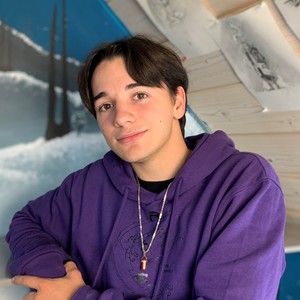 Ethan - Prof de maths - Trooz