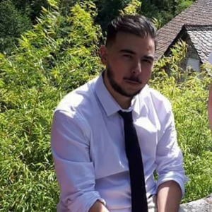 Jonathan - Prof d'anglais - Millau