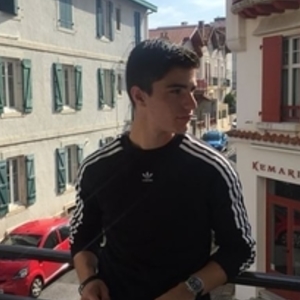 Enzo - Prof d'aide aux devoirs - Bordeaux
