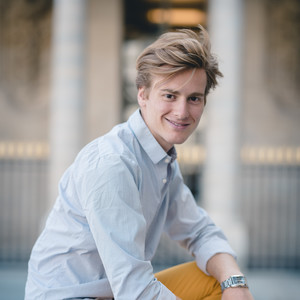Théophile - Prof d'initiation informatique - Paris