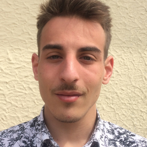 William - Prof de maths - Scorbé-Clairvaux