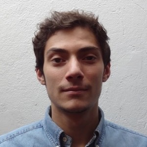 Léo - Prof d'économie - Paris