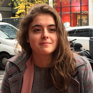 Nina - Prof de maths - Paris