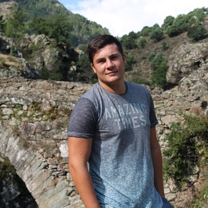 Alexandre - Prof d'initiation internet - Pont-Saint-Esprit