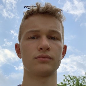 Maxence - Prof de lecture - Reims