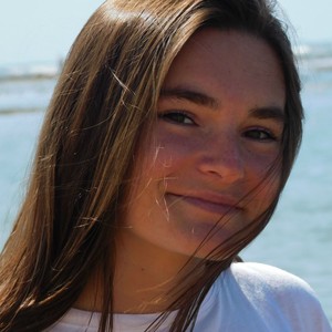 Laura - Prof de maths - Vichy