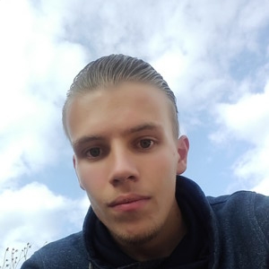 Maxime - Prof d'aide aux devoirs - Montcenis
