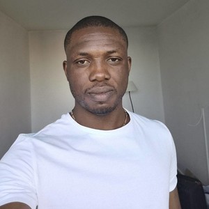 Kouame ba franck - Prof de maths - Orly