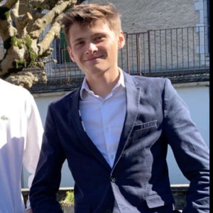 Lucas - Prof de maths - Le Bouscat