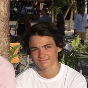 Enzo - Prof de maths - Paris