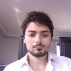 Anthony - Prof de droit public - Levallois-Perret