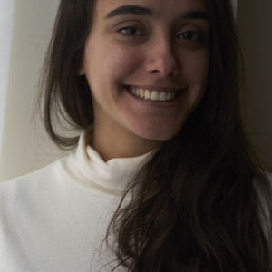 Júlia - Prof de fle - français langue étrangère - São Pedro