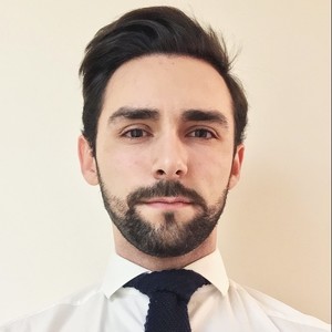 Thomas - Prof d'économie - Paris