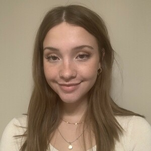 Sara - Prof de lecture - Calgary